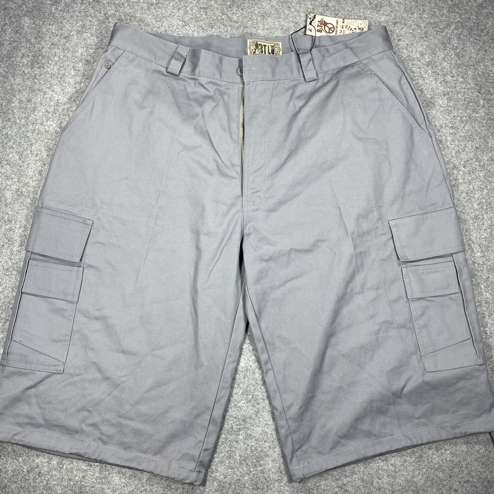 New Baggie Shorts Beyond The Limits Y2K Street Skate Shorts gray size 38 chino